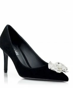 Fabulous Shoes store 23 ALZÚARR The Gaia