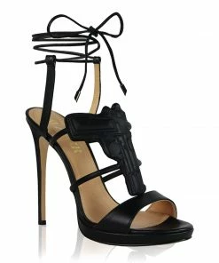 ALZÚARR The Gigi Black Statement