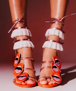 ALZÚARR The Lora Must Have Collections