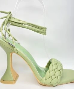 Fabulous Shoes Sage Curve Heels