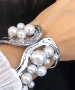 Fabulous Shoes Silver & Pearls Bracelet
