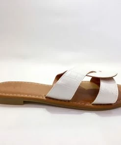 Fabulous Shoes OFF WHITE FLATS