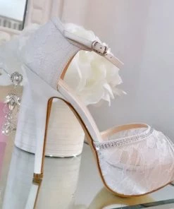 Fabulous Shoes White Print Bride Heels
