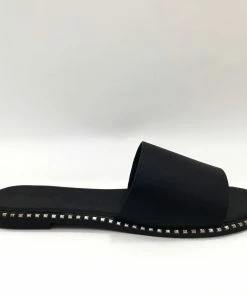 Fabulous Shoes Black Chic Sandals