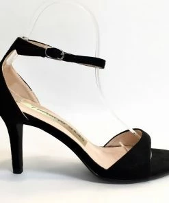 Fabulous Shoes Classy Black Heel